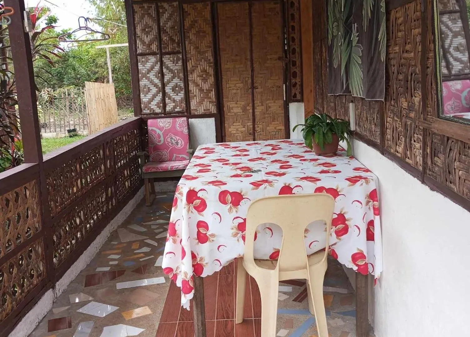 Private Aircon Rooms In Lagkaw Homestay Looc  Looc (Panglao)